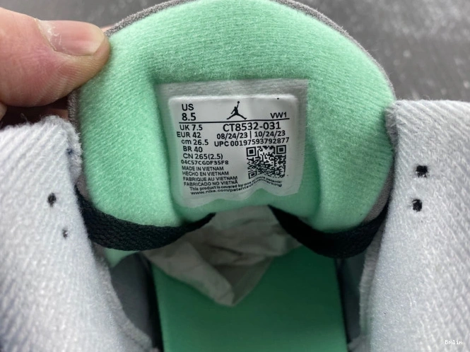Bmlin Air Jordan Green Glow CT8532-031 3 0710